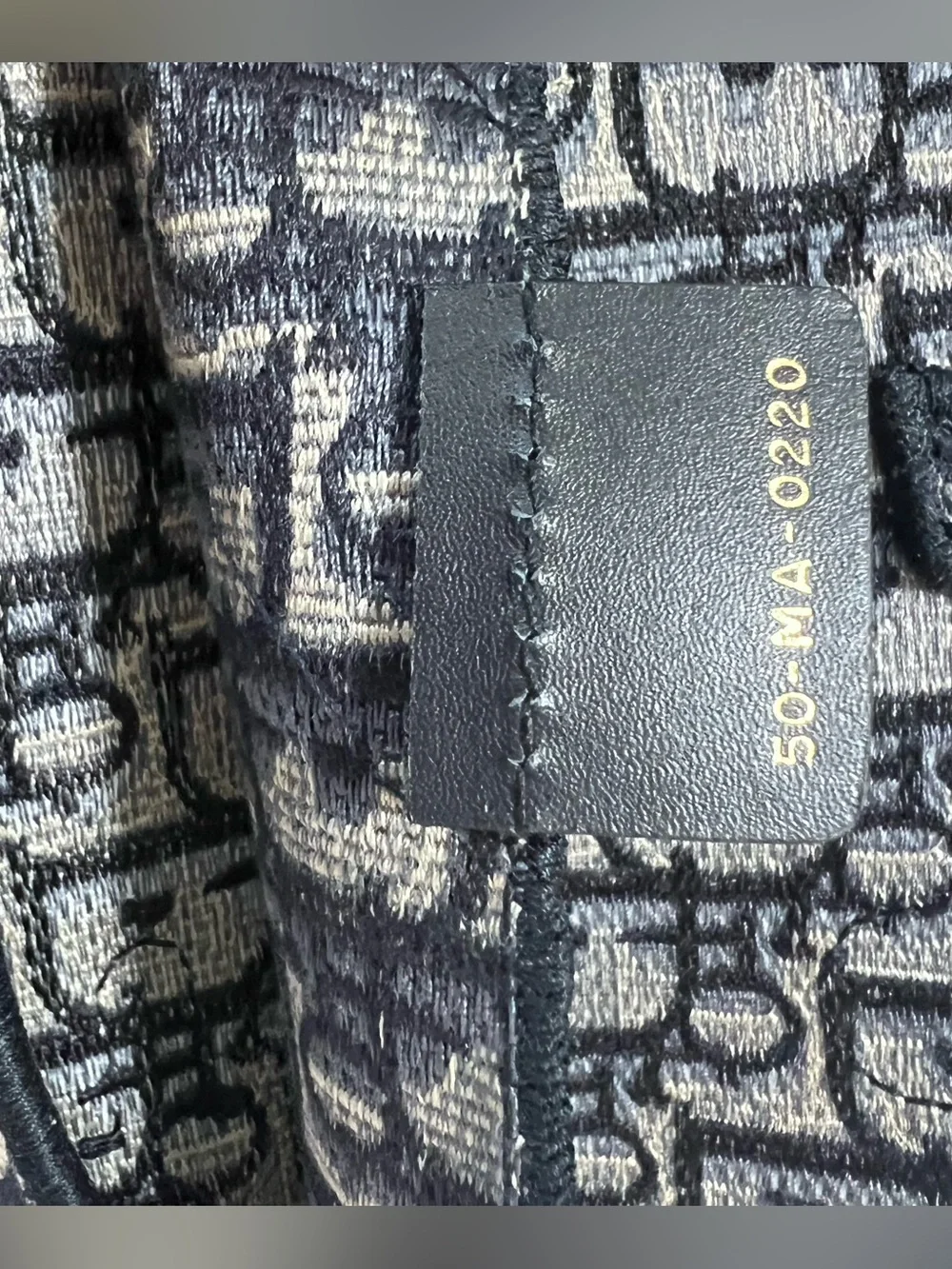 Christian Dior Oblique Saddle Belt Bag - Picture 6 of 11